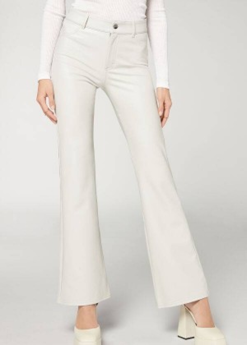 παντελονι Calzedonia Zip and Button Coated Thermal Flared γυναικεια ασπρα | GR2744PQ